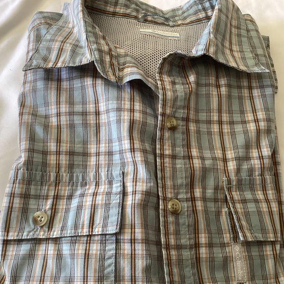 Men’s Columbia Omni Shade Striped Multicolored Short Sleeve Button Down XL - Picture 7 of 9